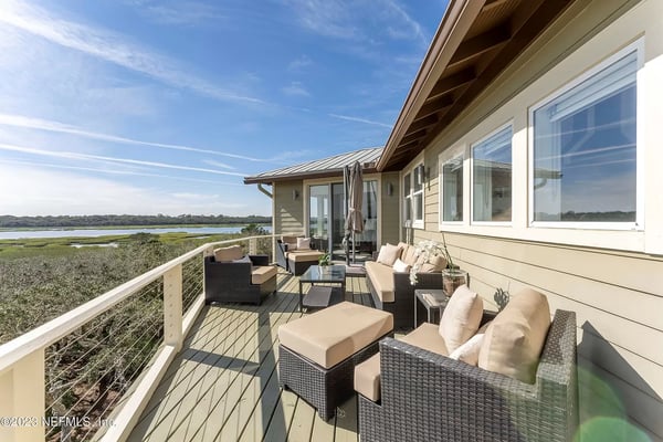 8716e0c83319fc8ccb52f158225b596b-uncropped_scaled_within_1536_1152